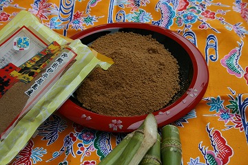 伊平屋島産　粉黒糖200g